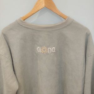 Vintage Aloha Sweatshirt | Teal with Cute Design